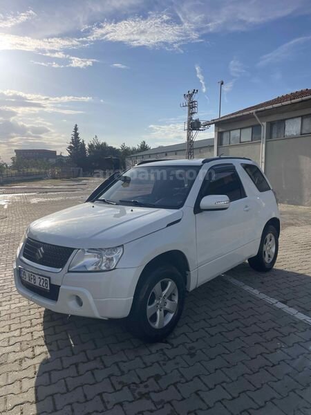 Sahibinden Suzuki Grand Vitara 1.6 2012 Model