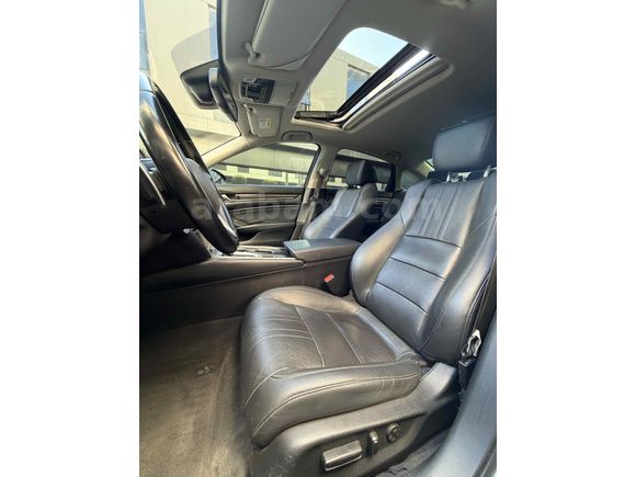 Sahibinden Honda Accord 1.5 VTEC Executive Plus 2021 Model 