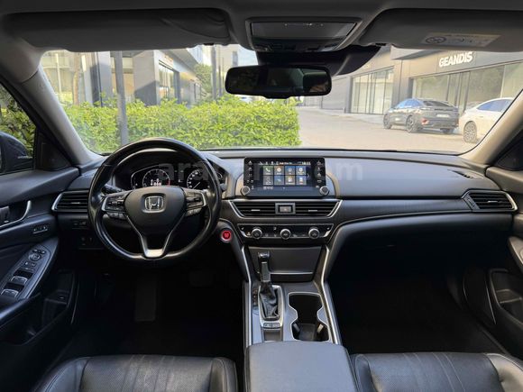 Sahibinden Honda Accord 1.5 VTEC Executive Plus 2021 Model 