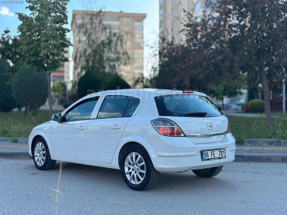 178.000 KM BAKIMLI TEMİZ 1.3 CDTI ASTRA