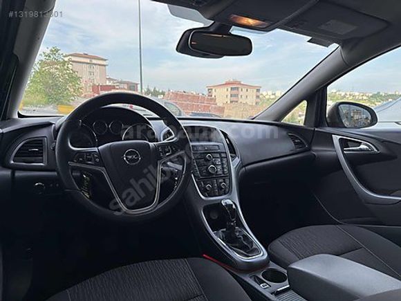 55KOÇ AUTO GARAJ'DAN 2013 OPEL ASTRA 1.3 SPORT HATASIZZ