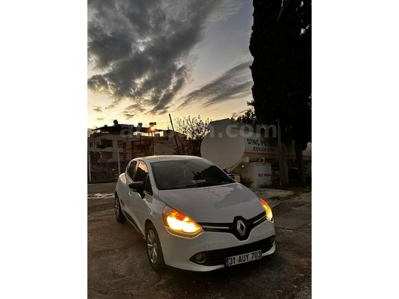 Sahibinden Renault Clio 1.2 Joy 2015 Model  237.000 km Beyaz