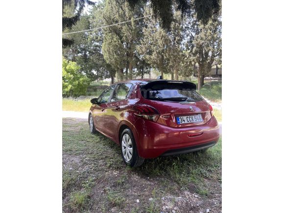 85.000 KM PIRIL PIRIL 208 OTOMATİK CAM TAVANLI