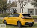 2021 BOYASIZ DEĞİŞENSİZ PEUGEOT 208 OTOMATİK VİTES %0.99 KREDİ