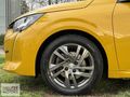 2021 BOYASIZ DEĞİŞENSİZ PEUGEOT 208 OTOMATİK VİTES %0.99 KREDİ