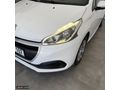 LAVİN AUTO 2015 PEUGEOT 208 NAVİGASYON OTM K.K 12AY