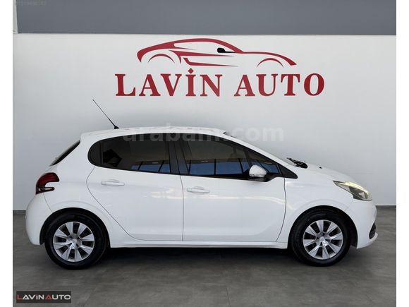 LAVİN AUTO 2015 PEUGEOT 208 NAVİGASYON OTM K.K 12AY