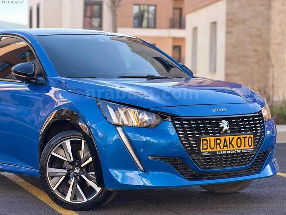 PEUGEOT 208 GT CAM TAVAN SERVİS BAKIMLI