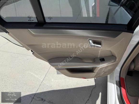 METALİK AUTO dan 2015 ELİT PAKET E180
