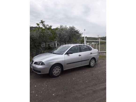 Sahibinden Seat Cordoba 1.4 TDI Stella 2004 Model  300.000 km Gri (Gümüş)