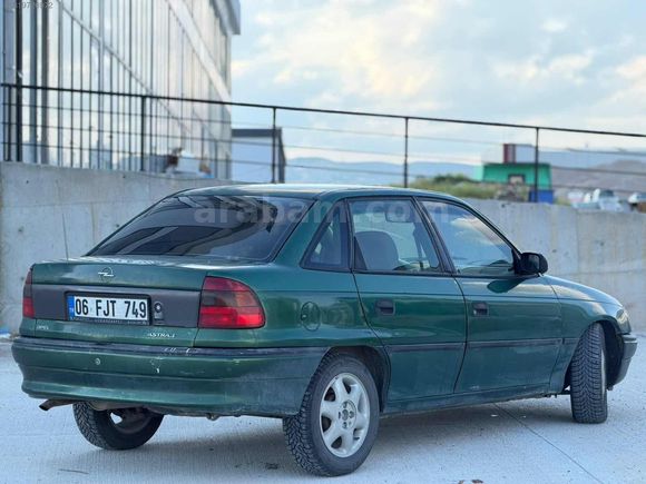 1997 ASTRA 1.6 GLS