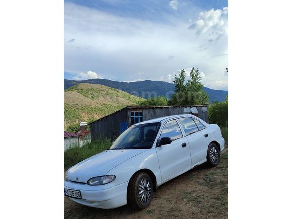 Sahibinden Hyundai Accent 1.3 LS 1997 Model