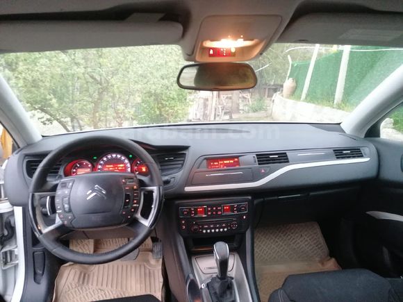 Sahibinden Citroen C5 1.6 e-HDi Confort 2011 Model