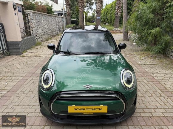 MİNİ COOPER 1.5 CLASSİC CAM TAVAN LANSMAN RENK