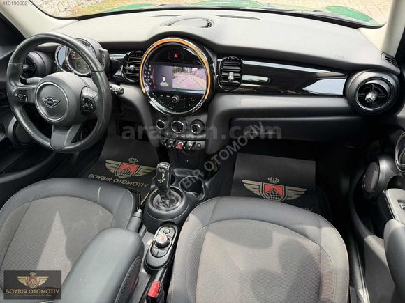 MİNİ COOPER 1.5 CLASSİC CAM TAVAN LANSMAN RENK