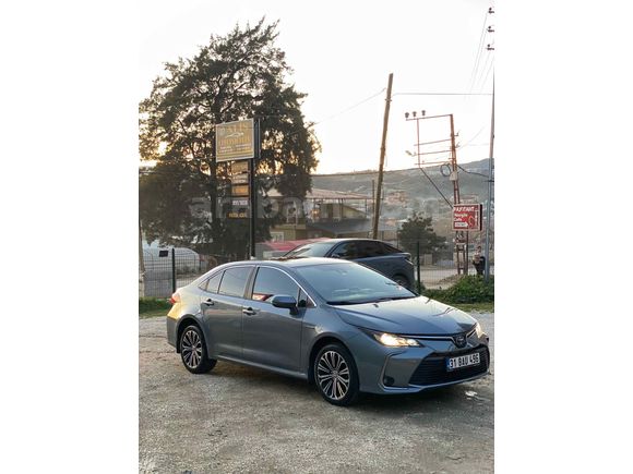 Sahibinden Toyota Corolla 1.8 Hybrid Flame X-Pack 2019 Model 