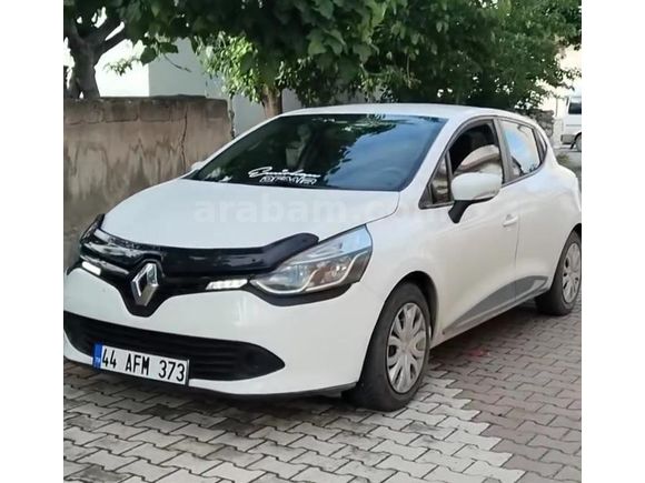 Sahibinden Renault Clio 1.2 Touch 2015 Model  204.000 km Beyaz
