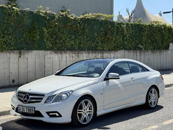 HAKAN'DAN DÜŞÜK KM FULL YETKİLİ SERVİS BAKIMLI E350 CDİ