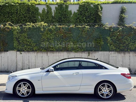 HAKAN'DAN DÜŞÜK KM FULL YETKİLİ SERVİS BAKIMLI E350 CDİ
