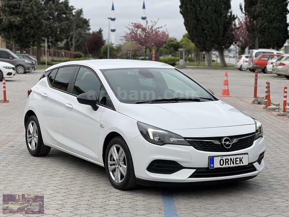 HATASIZ BOYASIZ 2021 OPEL ASTRA 1.5D EDİTİON 122 BG OTOMATİK