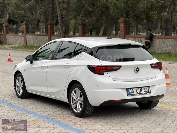 HATASIZ BOYASIZ 2021 OPEL ASTRA 1.5D EDİTİON 122 BG OTOMATİK