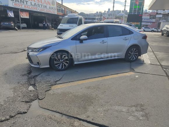 Sahibinden Toyota Corolla 1.5 Vision Plus 2024 Model