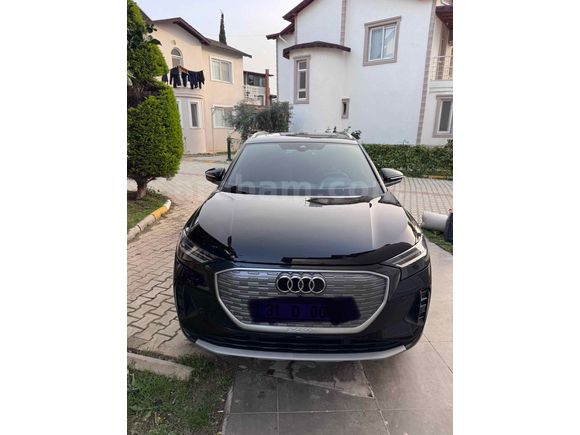 Sahibinden Audi Q4 E-Tron 2024 Model  33.000 km Siyah