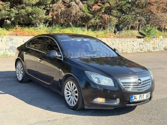 Sahibinden Opel Insignia 2.0 CDTI Cosmo 2010 Model  253.000 km Siyah
