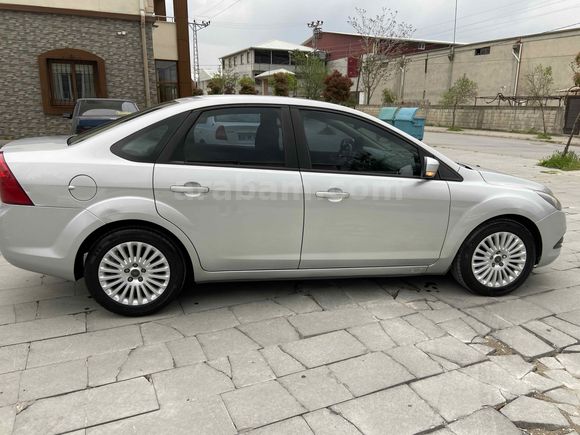Sahibinden Ford Focus 1.6 TDCi Titanium 2010 Model 
