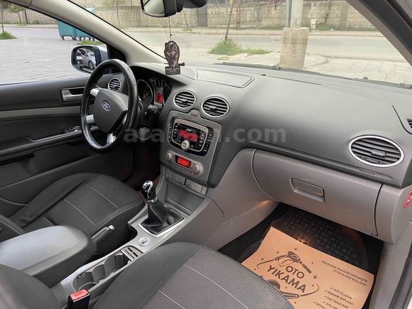 Sahibinden Ford Focus 1.6 TDCi Titanium 2010 Model 