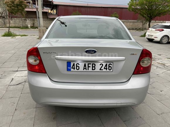 Sahibinden Ford Focus 1.6 TDCi Titanium 2010 Model 