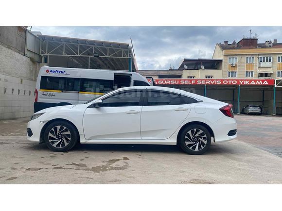 Sahibinden Honda Civic 1.6i DTEC Elegance 2018 Model 