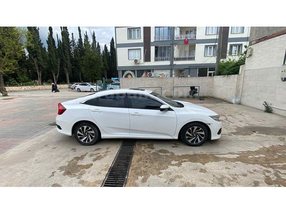 Sahibinden Honda Civic 1.6i DTEC Elegance 2018 Model 