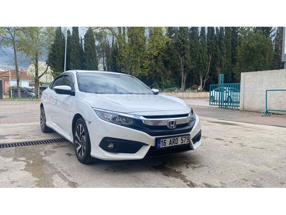 Sahibinden Honda Civic 1.6i DTEC Elegance 2018 Model 