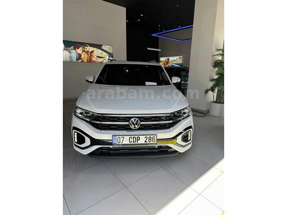 KILINÇOĞULLARI'NDAN 2025 T-ROC R-LİNE HATASIZ BOYASIZ