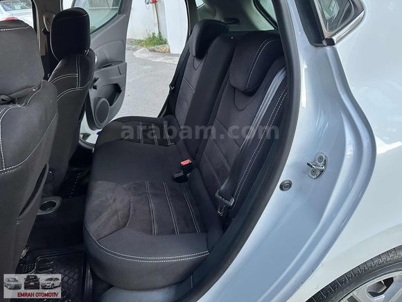 2017 CLİO 1.5 DCİ YOKUŞ KALKIŞ DESTEKLİ 160 BİNDE DÜŞÜK KM!