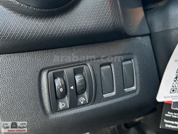 2017 CLİO 1.5 DCİ YOKUŞ KALKIŞ DESTEKLİ 160 BİNDE DÜŞÜK KM!