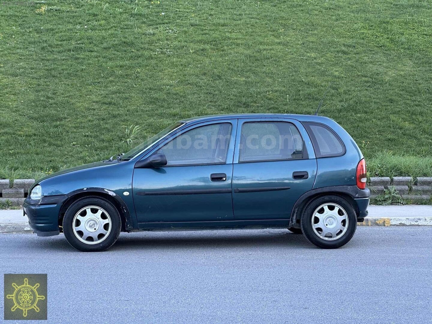 Galeriden Opel Corsa 1.4 GLS 1997 Model İstanbul 290.000 km Yeşil 2