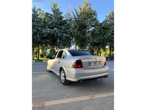 ÇİTİL'DEN 2001 MODEL 1 DEĞİŞENLİ VECTRA KARTA TAKSİT