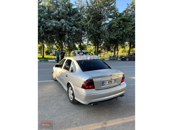 ÇİTİL'DEN 2001 MODEL 1 DEĞİŞENLİ VECTRA KARTA TAKSİT