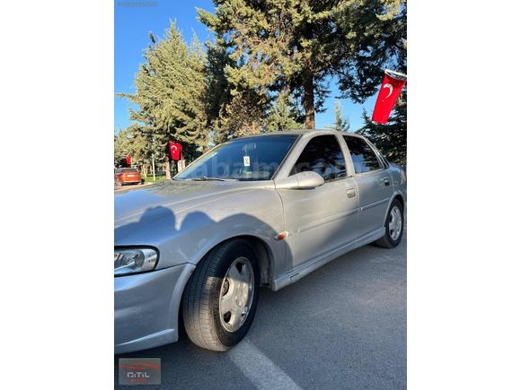 ÇİTİL'DEN 2001 MODEL 1 DEĞİŞENLİ VECTRA KARTA TAKSİT