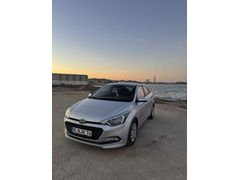  Sahibinden Hyundai i20 1.4 CRDi Jump 2015 Model 