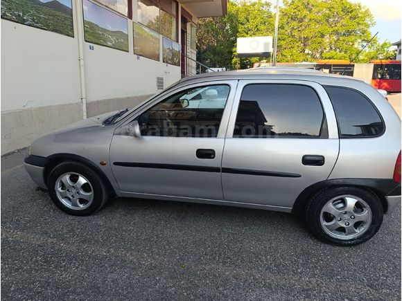 Sahibinden Opel Corsa 1.4 100.Yıl 2000 Model