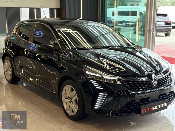 ÇETİN MOTORS 2023 CLIO 5 EVOLUTİON G.GÖRÜŞ+HAYALET+ DÜŞÜK KM