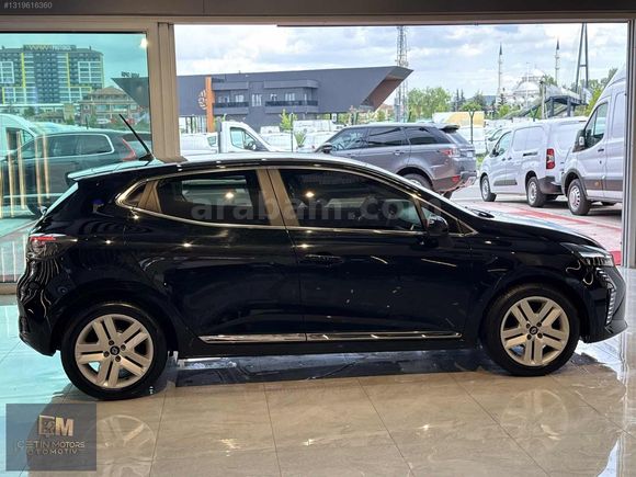 ÇETİN MOTORS 2023 CLIO 5 EVOLUTİON G.GÖRÜŞ+HAYALET+ DÜŞÜK KM