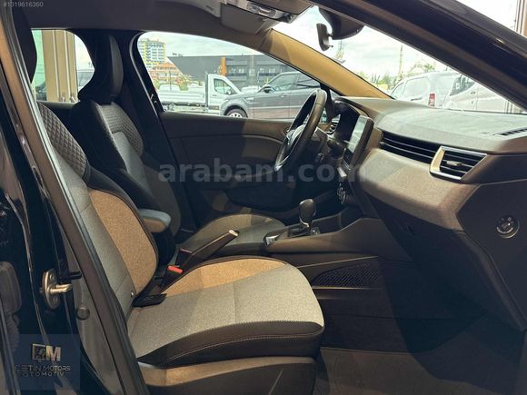 ÇETİN MOTORS 2023 CLIO 5 EVOLUTİON G.GÖRÜŞ+HAYALET+ DÜŞÜK KM