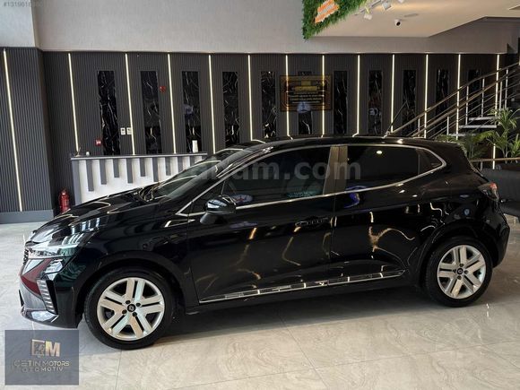 ÇETİN MOTORS 2023 CLIO 5 EVOLUTİON G.GÖRÜŞ+HAYALET+ DÜŞÜK KM