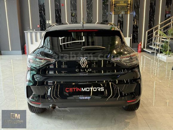 ÇETİN MOTORS 2023 CLIO 5 EVOLUTİON G.GÖRÜŞ+HAYALET+ DÜŞÜK KM
