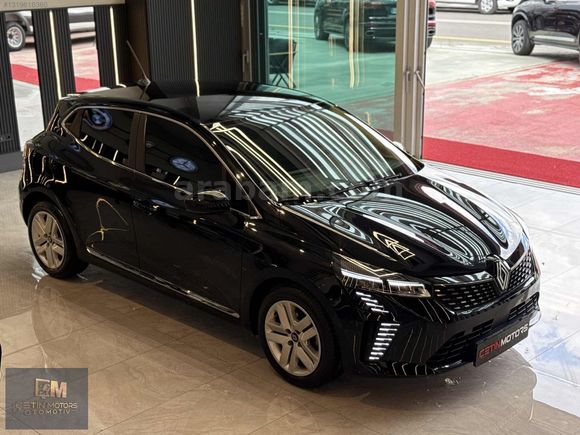ÇETİN MOTORS 2023 CLIO 5 EVOLUTİON G.GÖRÜŞ+HAYALET+ DÜŞÜK KM