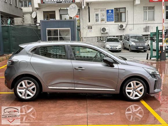 İLK ELDEN DEĞİŞENSİZ 2023 44 BNDE OTOMATİK HAYALET/G.GRŞ./K.AYNA